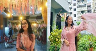 Horny GF Showing Boobs Ass