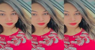 Sexy Gf Showing Boobs And Pussy