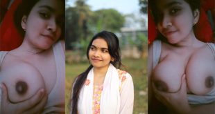 Desi Hot Tanker GF Pressing Boobs