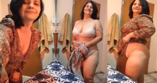 Horny Milf Fingering Asshole