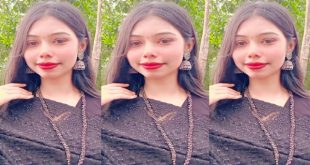 Beautiful Slim Horny Gf Fingering Porn