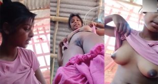 Village Girl Showing Boobs – Hairy Pussy Fingering