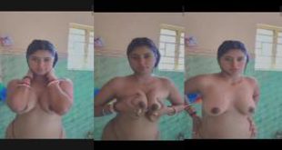 Beautiful Bhabhi Bathing And Pressing boobs Viral Video